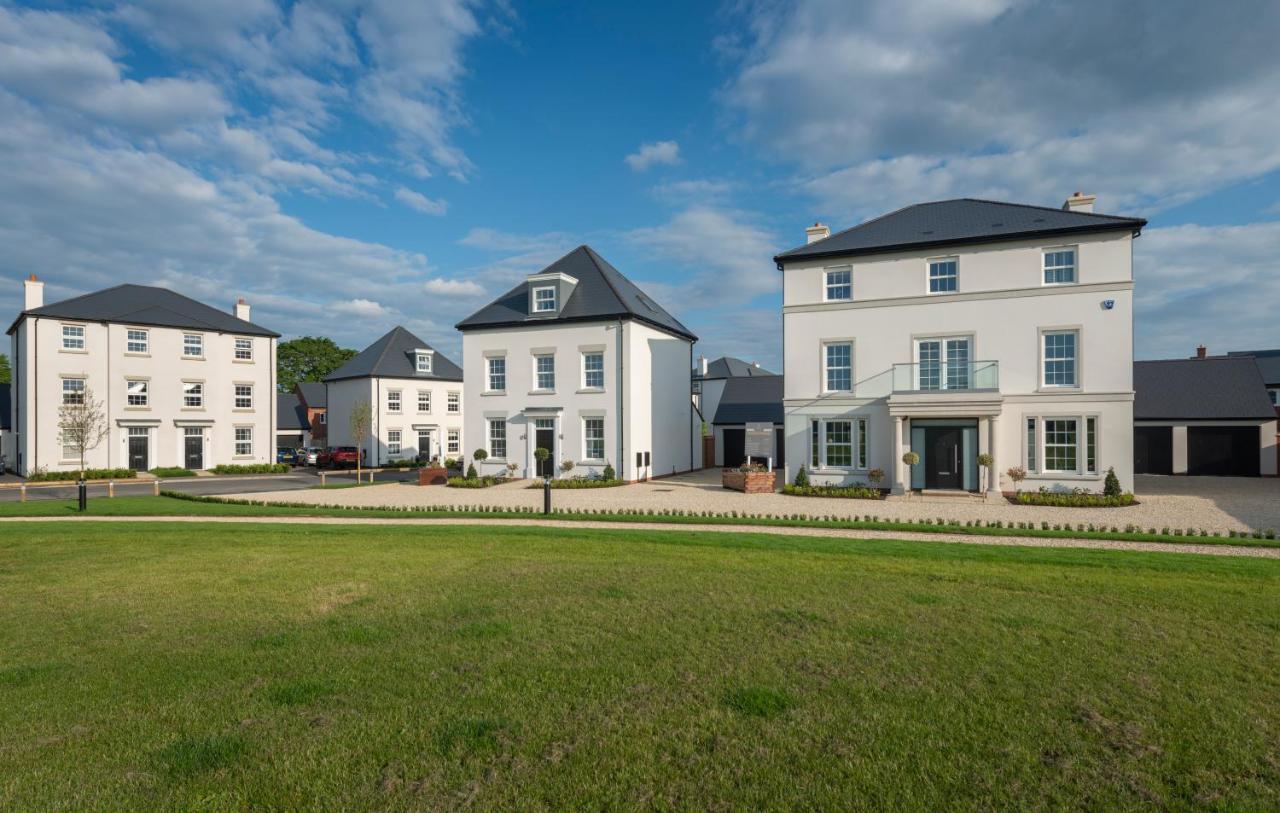 The Heyford Hotel Upper Heyford  Exteriör bild